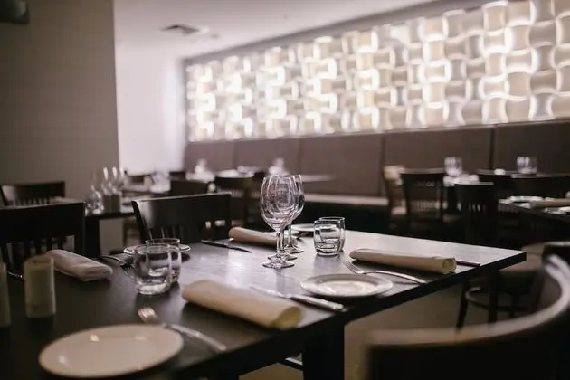 The Edge Apartment Hotel - Yerinde Yemek