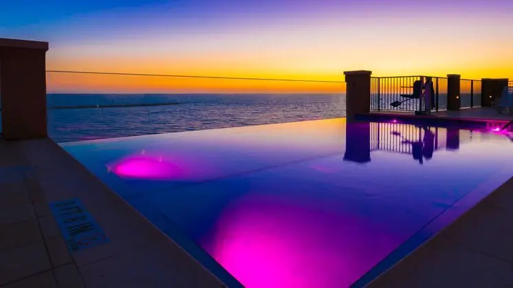 Edge Hotel - Havuz