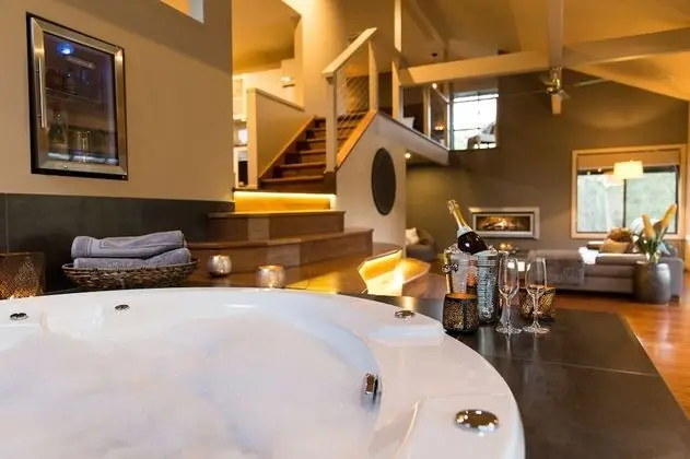 The Edge Villa - Öne Çıkan Resim