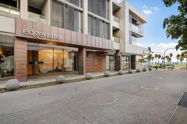Edgewater 108