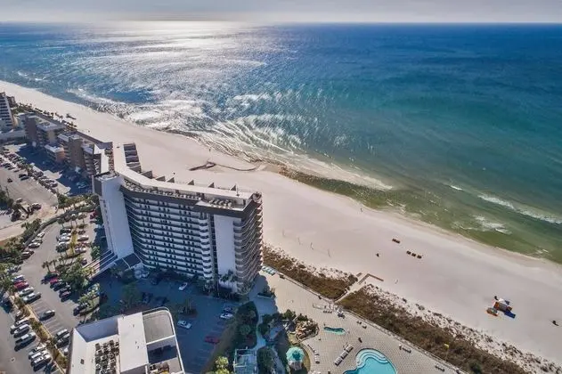 Edgewater Beach & Golf Resort by Panhandle Getaways - Plaj