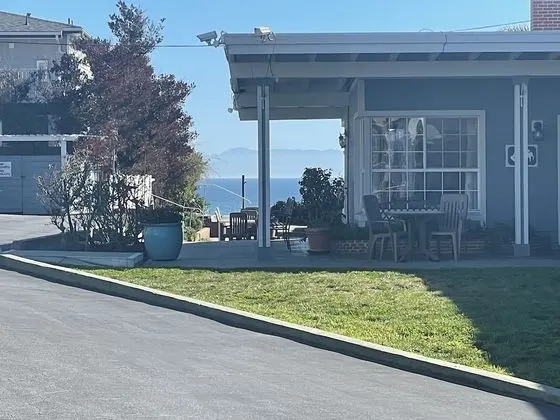 Edgewater Beach inn and suites - Öne Çıkan Resim