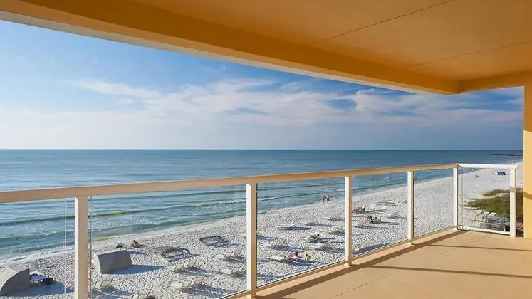 Edgewater Beach Hotel