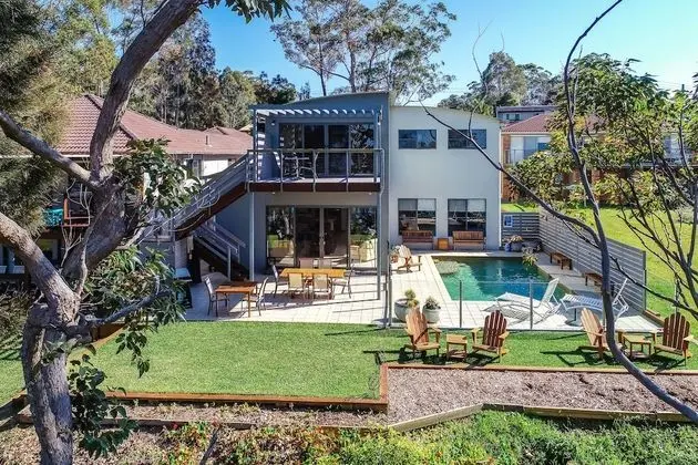 The Edgewater Bed & Breakfast
