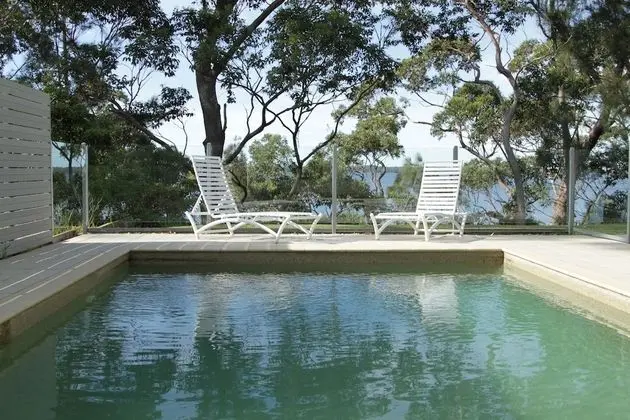 The Edgewater Bed & Breakfast - Havuz