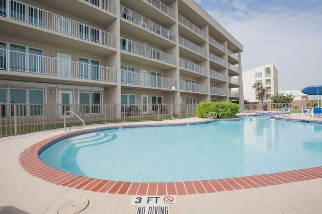 Edgewater by South Padre Condo Rentals - Havuz