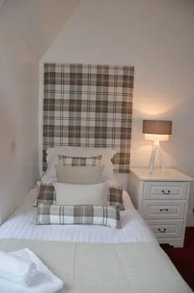 Edinburgh 37 - Oda