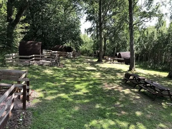 Edinburgh Cabin Camping - Dış Mekanlar