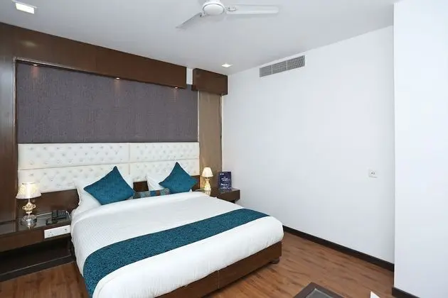Edition O 30064 Hotel Parktel - Oda