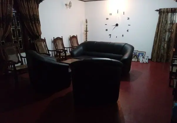 Edna Home Stay - Lobi