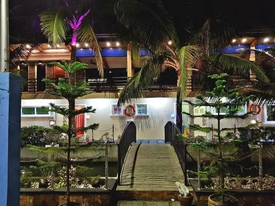 Eduardo's Resort - Dış Mekan