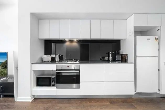EDWARD, 3BDR Melbourne Apartment - Mutfak