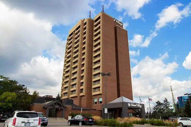 Edward Hotel Markham