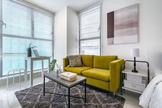 EEM Residences Saigon - Oda
