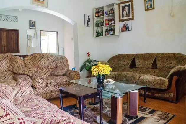 Efraz Motel Kanungu - Lobi
