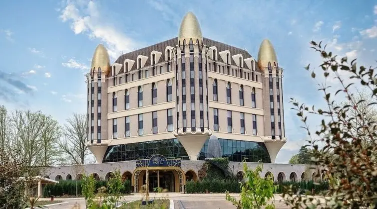 Efteling Hotel - Theme Park Tickets Included - Öne Çıkan Resim