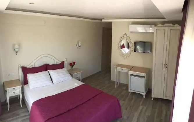 Ege Otel