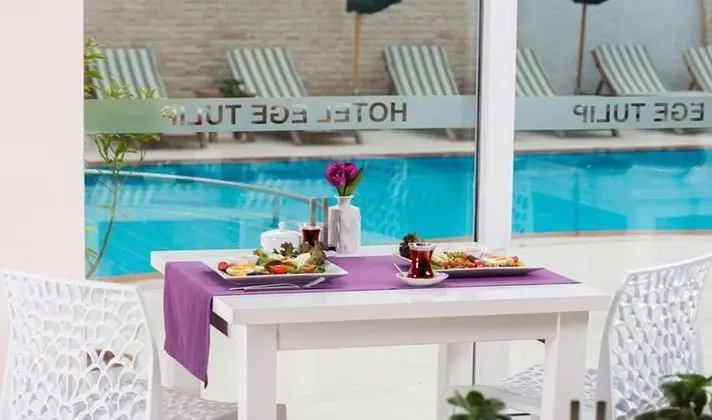 Ege Tulip Çeşme Deluxe Hotel - Yerinde Yemek