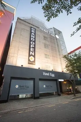 Hotel Egg