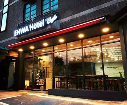 Ehwa Hotel Myeongdong