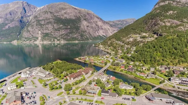 Eidfjord Hotel