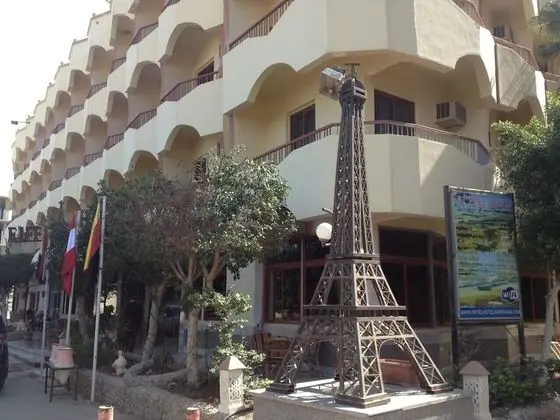 EIFFEL HOTEL