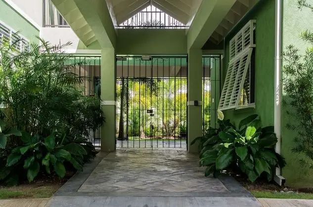 Eight 24 by Pro Homes Jamaica - İç Mekan