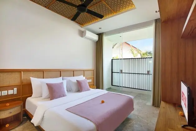 Eight Palms Villa Legian by Ini Vie Hospitality - Oda