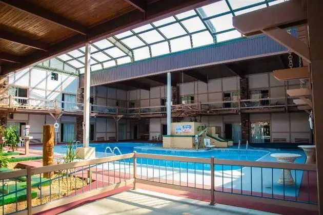 Eisenhower Hotel - Havuz