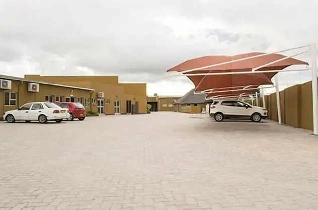 Ekamuti Town lodge