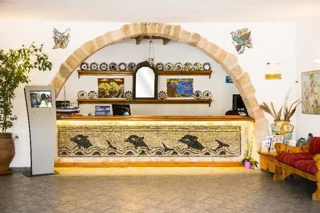 Ekaterini Hotel-Apartments - Lobi
