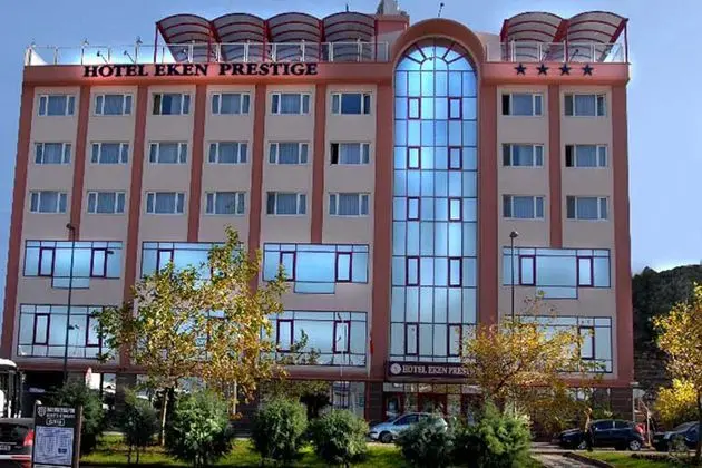 Hotel Eken Prestige - Dış Mekan