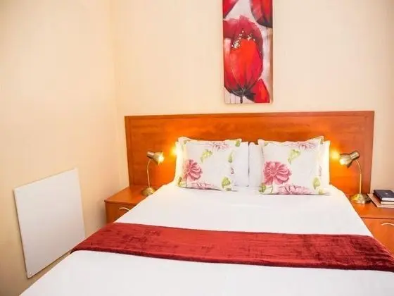 Ekhaya Nelspruit Guest House - Oda