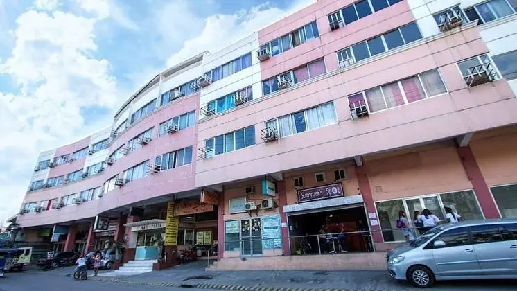 Ekonumi Rooms at Benrosi Plaza