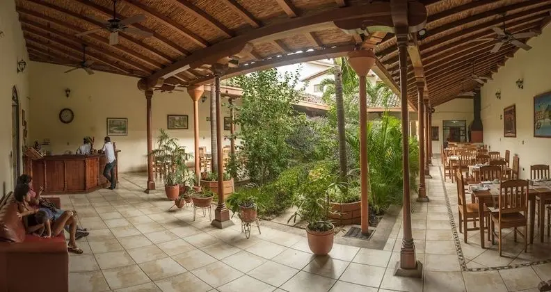 Hotel El Almirante - Lobi