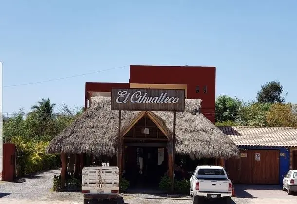 El Cihualteco Hotel Restaurante Bar - Dış Mekan