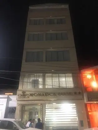 Hotel El Monarca Suite - Dış Mekan