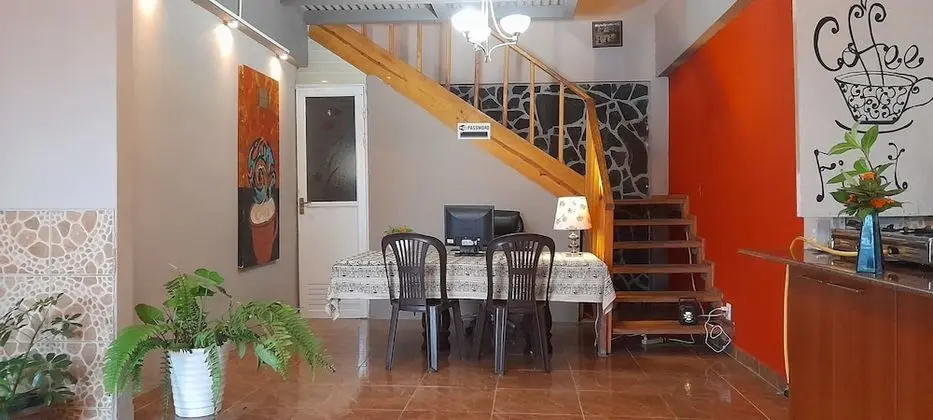 El Nido Cerro Azul - Lobi