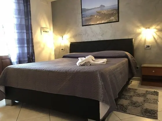 El Nur B b - Silver Room With Private Bathroom