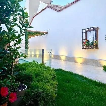 El Patio de los Jazmines "Boutique-House"