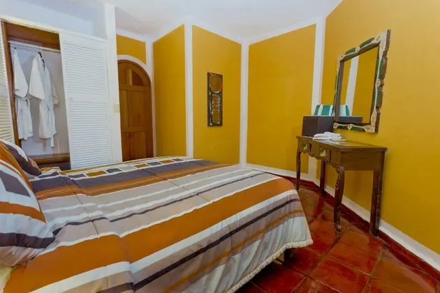 El Patio Hotel & Suites - Oda