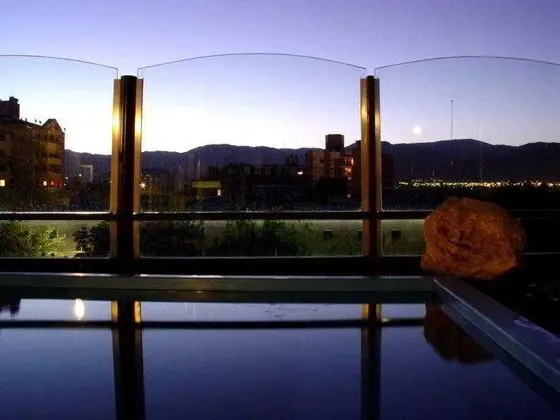 El Portal Suites