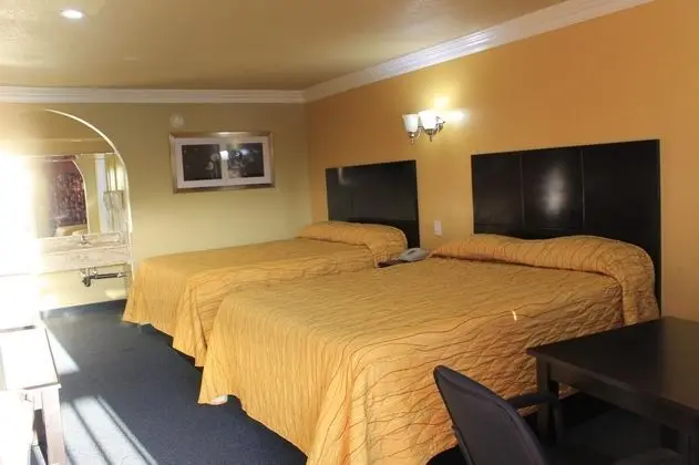 El Rancho Inn - İç Mekan