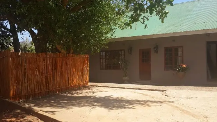 El Roi Guest Lodge - Dış Mekan
