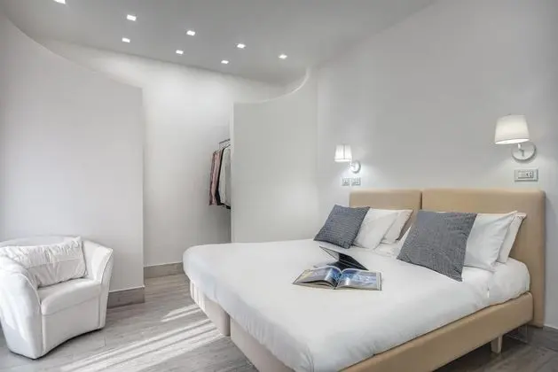 El Royale Suites Sorrento - Blanco - Oda