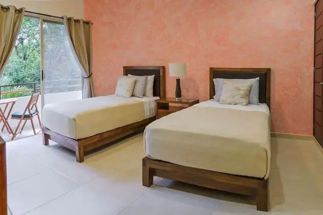 El Sueño house 2 BRM sleeps 5 balcony - Oda