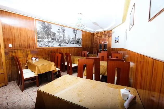 Hotel El Turista - Yerinde Yemek