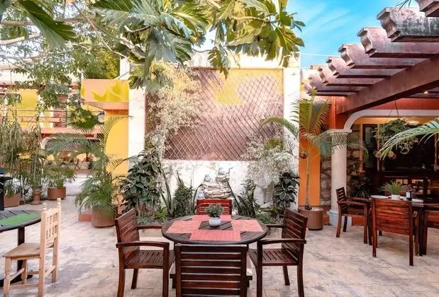 El Zaguán Colonial by GuruHotel