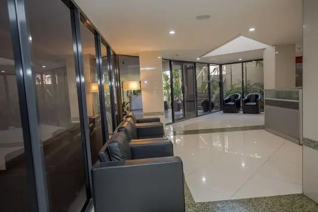 Ela Beach Hotel & Apartments - Lobi