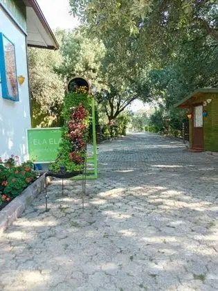Ela Ela Bungalov Evler